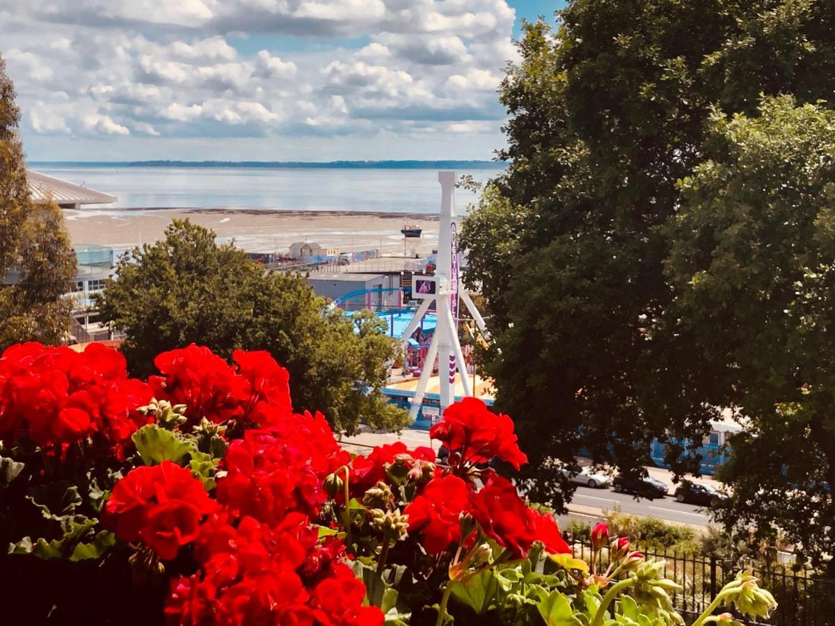 Pier View Self Catering Luxury Apartments Southend-on-Sea Esterno foto